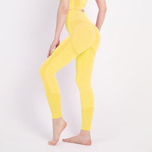 Load image into Gallery viewer, Women&#39;s Seamless Workout Leggings
